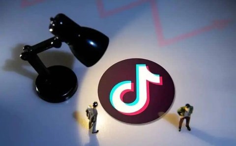 抖音怀旧QQ聊天复古风直播间，撸音浪第二弹，日入500+